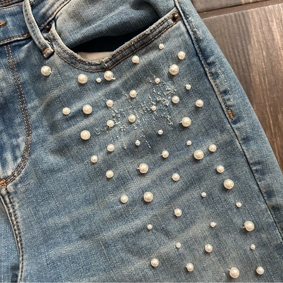 DRIFTWOOD Jackie Pearl Embellished Skinny Jeans Raw Hems Sz 26 - Picture 3 of 9